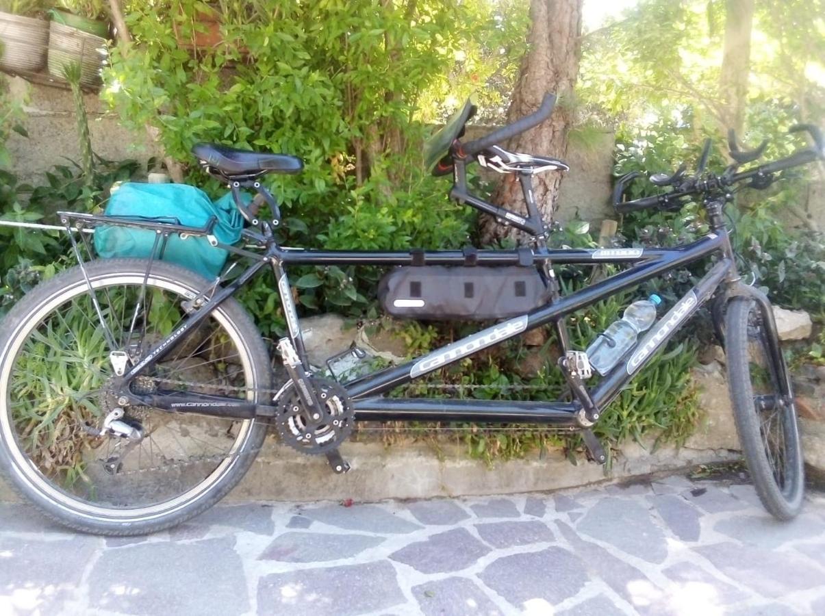 Belli Come Il Sole Serri Kültér fotó